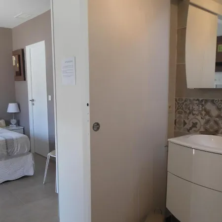 D'hotes Dans Diane 4* לה-לונד-לה-מורה