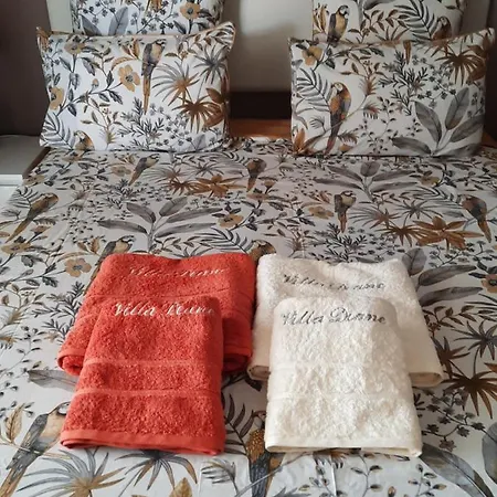 D'hotes Dans Diane * La Londe-les-Maures