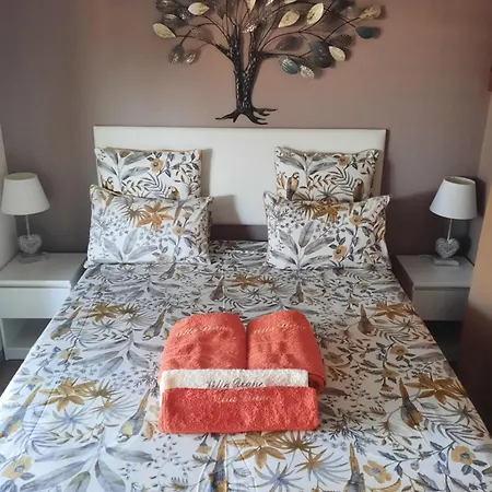 D'hotes Dans Diane לינה וארוחת בוקר לה-לונד-לה-מורה