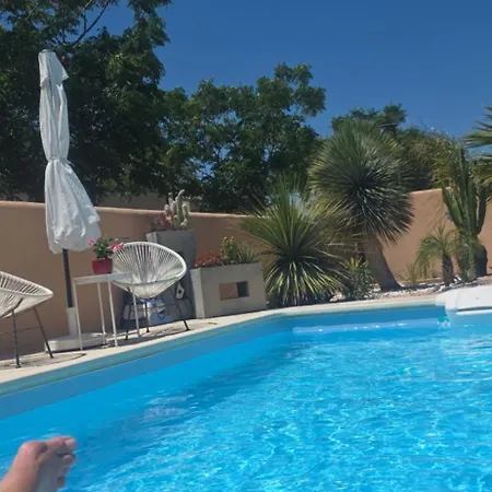 D'hotes Dans Diane 4*
