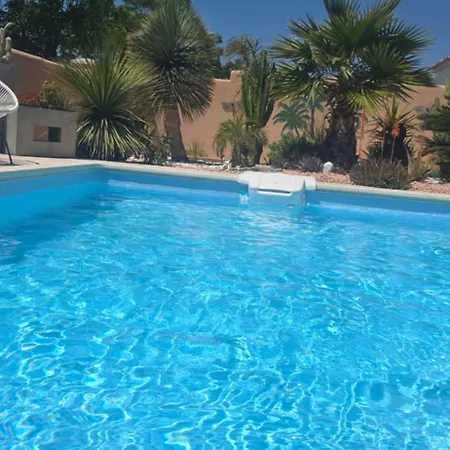 D'hotes Dans Diane Bed & Breakfast 4*