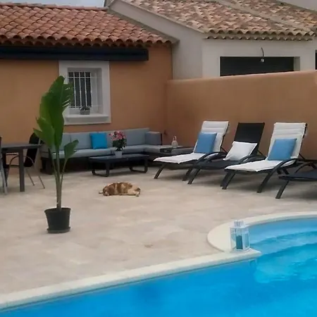 D'hôtes Dans Diane 4*