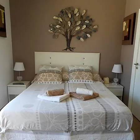 D'hotes Dans Diane Bed & Breakfast 4*