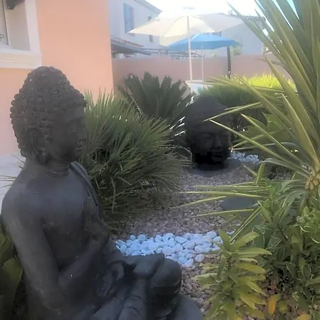Alojamento de Acomodação e Pequeno-almoço D'hôtes Dans Diane La Londe-les-Maures
