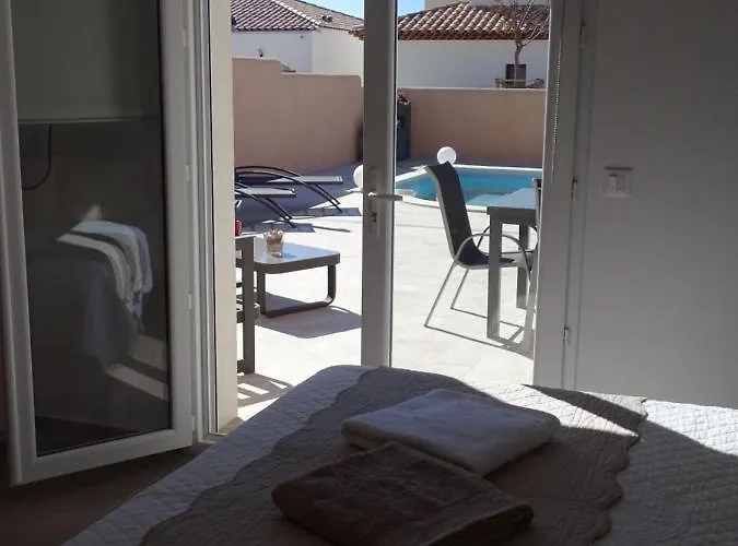 D'hotes Dans Diane Bed & Breakfast La Londe-les-Maures