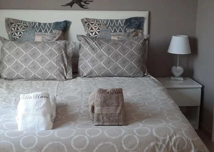 Bed & Breakfast D'hotes Dans Diane 4*